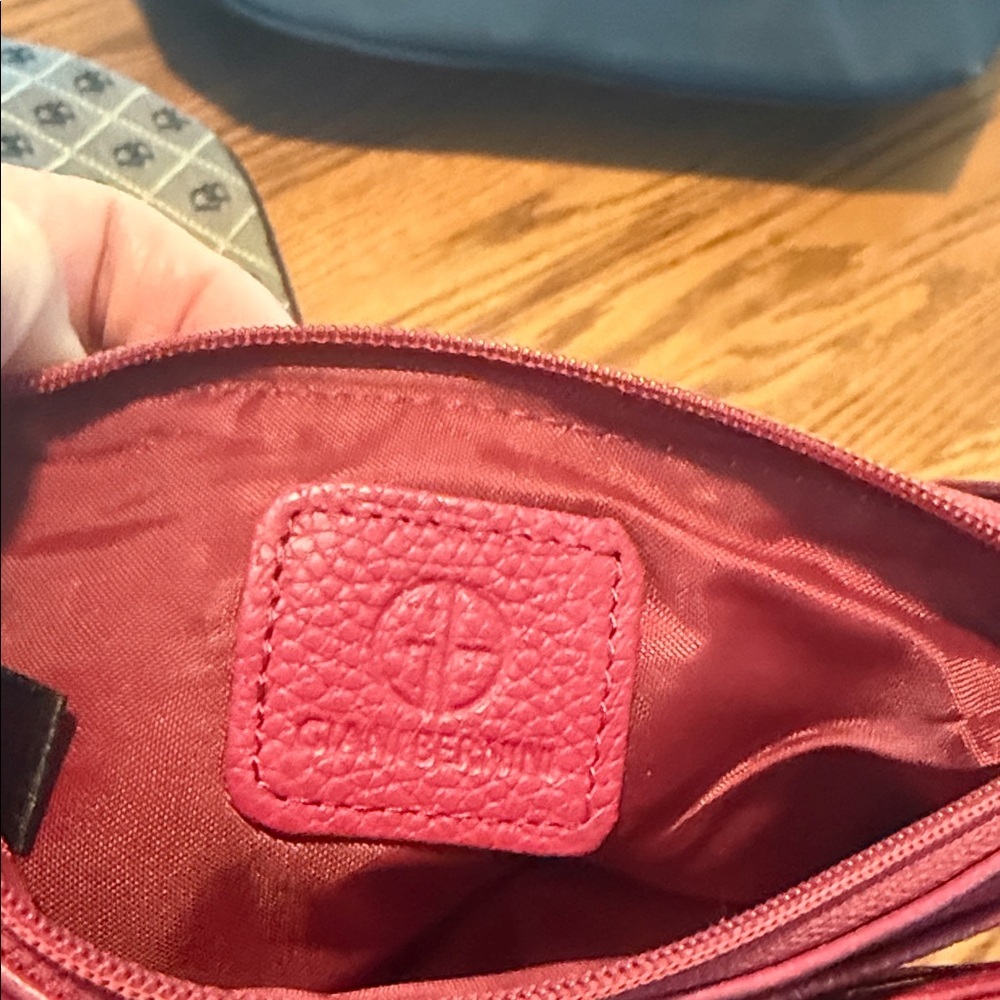 Giani Bernini‎ Fuchsia Leather Wallet - Picture 2 of 10